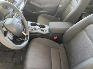 Honda Civic 2024 LX 4dr Sedan