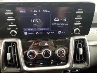 Kia Sorento 2023 LX 4dr SUV