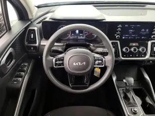 Kia Sorento 2023 LX 4dr SUV