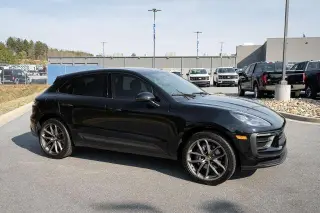 Porsche Macan 2022 AWD 4dr SUV