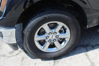Ford F-150 2024 4x4 XLT 4dr SuperCrew 5.5 ft. SB