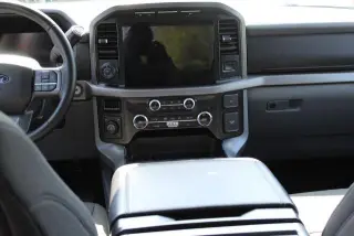 Ford F-150 2024 4x4 XLT 4dr SuperCrew 5.5 ft. SB