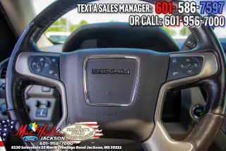 GMC Yukon 2018 4x4 Denali 4dr SUV