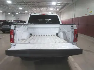 Ford F-150 2022 4x4 XL 4dr SuperCrew 5.5 ft. SB