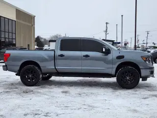 2018 Nissan Titan XD SL