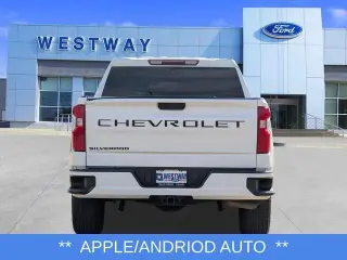 Chevrolet Silverado 1500 2024 4x2 Custom 4dr Crew Cab 5.8 ft. SB
