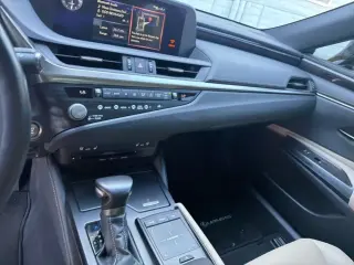Lexus ES 350 2021 4dr Sedan