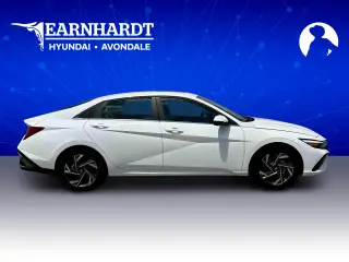 Hyundai ELANTRA 2025 Limited 4dr Sedan
