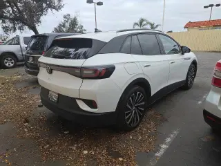Volkswagen ID.4 2024 S 4dr Crossover