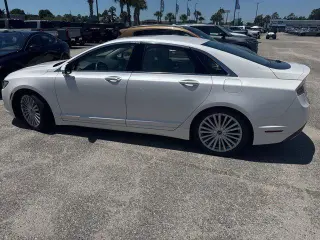 Lincoln MKZ Hybrid 2017 Reserve 4dr Sedan