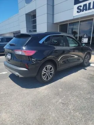 Ford Escape 2022 SEL 4dr SUV