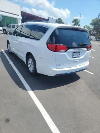 Chrysler Pacifica 2018 Touring L 4dr Mini-Van