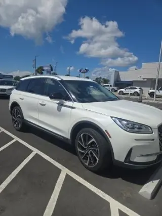 Lincoln Corsair 2023 Reserve 4dr SUV