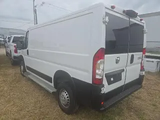 Ram ProMaster 2025 Tradesman 2500 136 WB 3dr Low Roof Cargo Van w/o Passenger Seat
