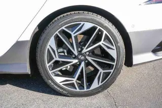 Hyundai IONIQ 6 2023 Limited 4dr Sedan