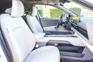 Hyundai IONIQ 6 2023 Limited 4dr Sedan