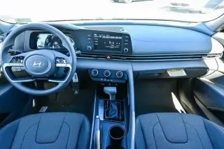Hyundai ELANTRA 2026 SE 4dr Sedan