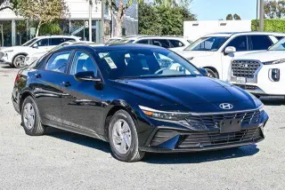 Hyundai ELANTRA 2026 SE 4dr Sedan