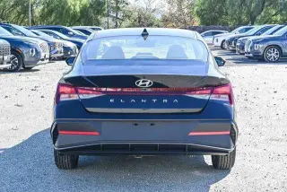 Hyundai ELANTRA 2026 SE 4dr Sedan