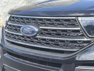Ford Explorer 2023 AWD XLT 4dr SUV