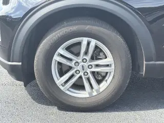 Ford Explorer 2023 AWD XLT 4dr SUV