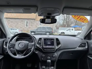 2019 Jeep Cherokee Trailhawk Elite