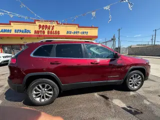 2021 Jeep Cherokee Latitude Lux