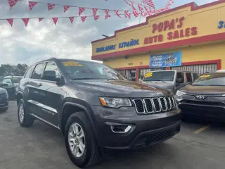 2017 Jeep Grand Cherokee Laredo
