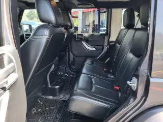 Jeep Wrangler Unlimited 2014 4x4 Rubicon 4dr SUV