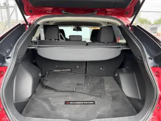 2023 Mitsubishi Eclipse Cross LE