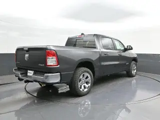 Ram 1500 2019 4x4 Big Horn 4dr Crew Cab 5.6 ft. SB Pickup