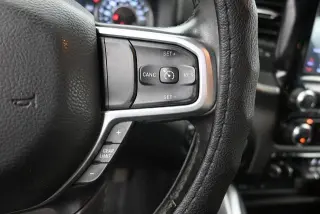 Ram 1500 2019 4x4 Big Horn 4dr Crew Cab 5.6 ft. SB Pickup
