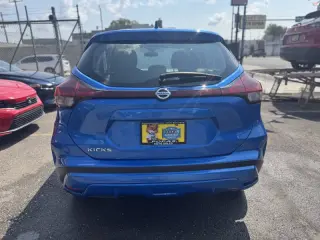 2021 Nissan Kicks S