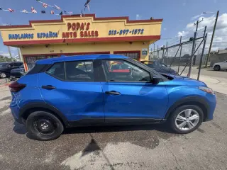 2021 Nissan Kicks S