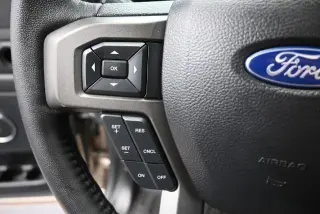 Ford Expedition 2020 4x2 XLT 4dr SUV
