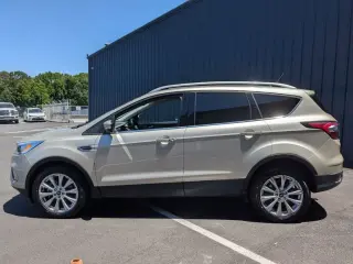 Ford Escape 2018 AWD Titanium 4dr SUV