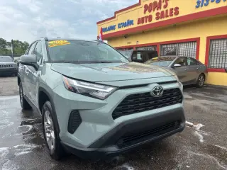 2023 Toyota RAV4 XLE