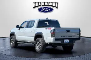 Toyota Tacoma 2021 4x4 TRD Pro 4dr Double Cab 5.0 ft SB 6M