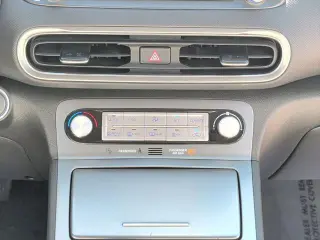 Hyundai KONA Electric 2023 SE 4dr Crossover