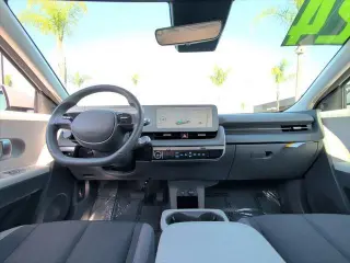 Hyundai IONIQ 5 2024 SE 4dr Crossover