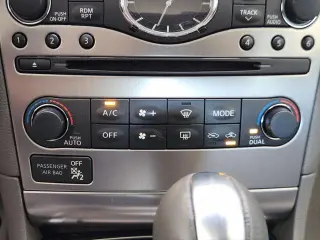 INFINITI Q40 2015 AWD 4dr Sedan