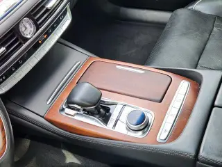 Kia K900 2019 AWD Luxury 4dr Sedan
