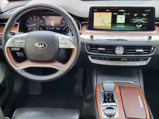 Kia K900 2019 AWD Luxury 4dr Sedan