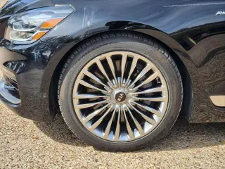 Kia K900 2019 AWD Luxury 4dr Sedan