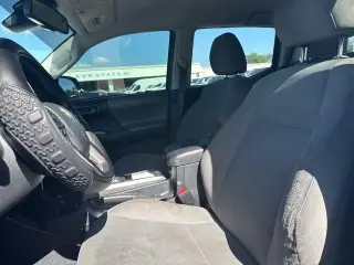 Toyota Tacoma 2019 4x2 TRD Off-Road 4dr Double Cab 5.0 ft SB
