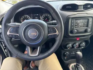 Jeep Renegade 2017 4x4 Sport 4dr SUV