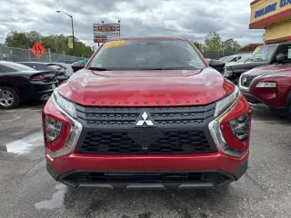 2023 Mitsubishi Eclipse Cross LE