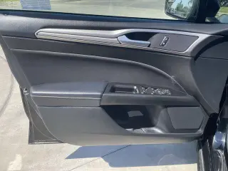 Ford Fusion 2017 SE 4dr Sedan