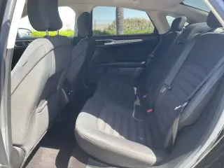 Ford Fusion 2017 SE 4dr Sedan