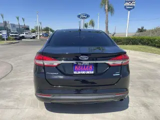 Ford Fusion 2017 SE 4dr Sedan